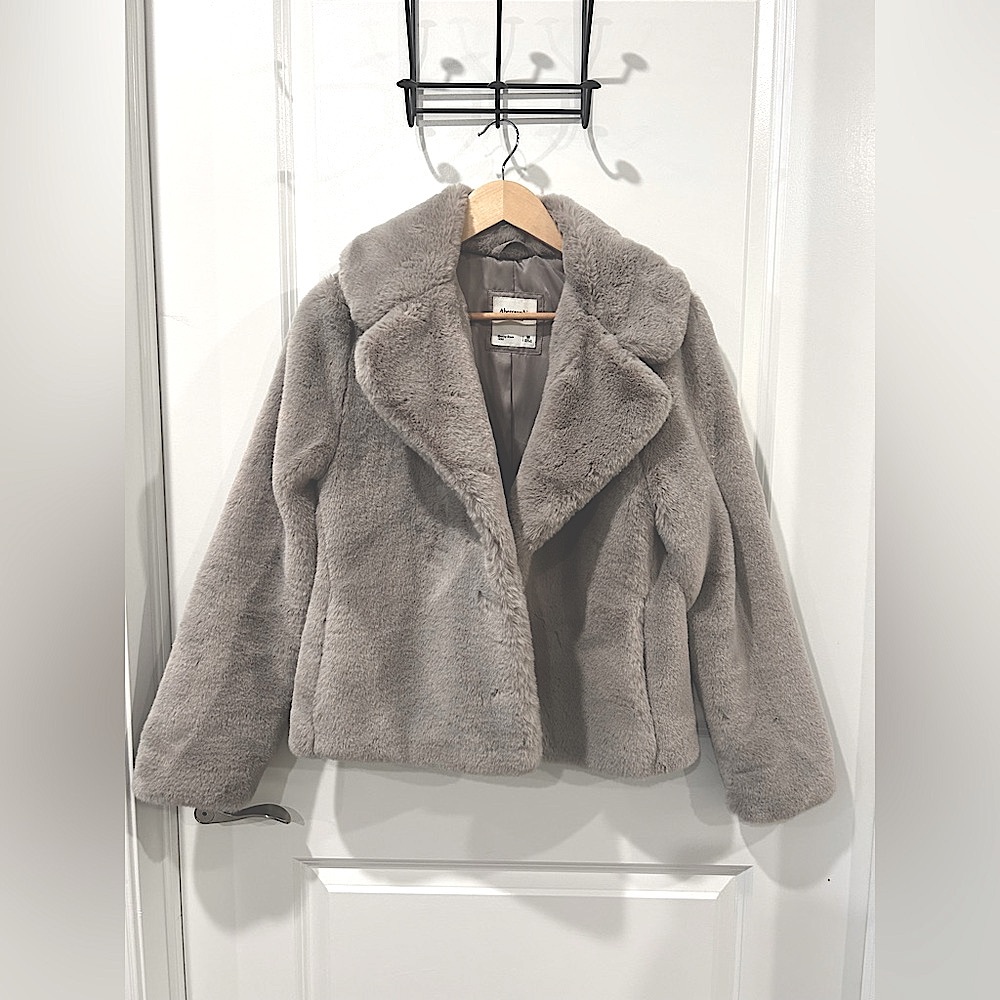 Abercrombie & Fitch Faux Fur Jacket